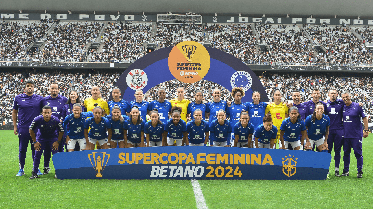 Jogadoras do Cruzeiro na final da Supercopa Feminina diante do Corinthians (foto: Staff Images/Cruzeiro)