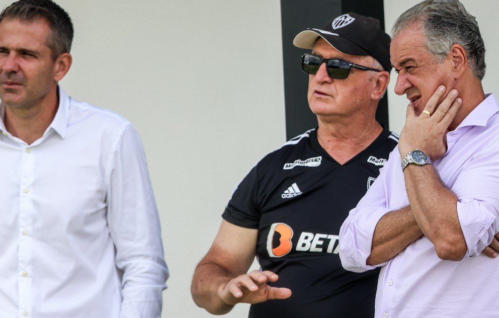 Victor Bagy, Felipão e Sérgio Coelho (foto: Pedro Souza/Atlético)