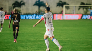 Yago Pikachu marcou o únco gol do Fortaleza na partida - Crédito: 