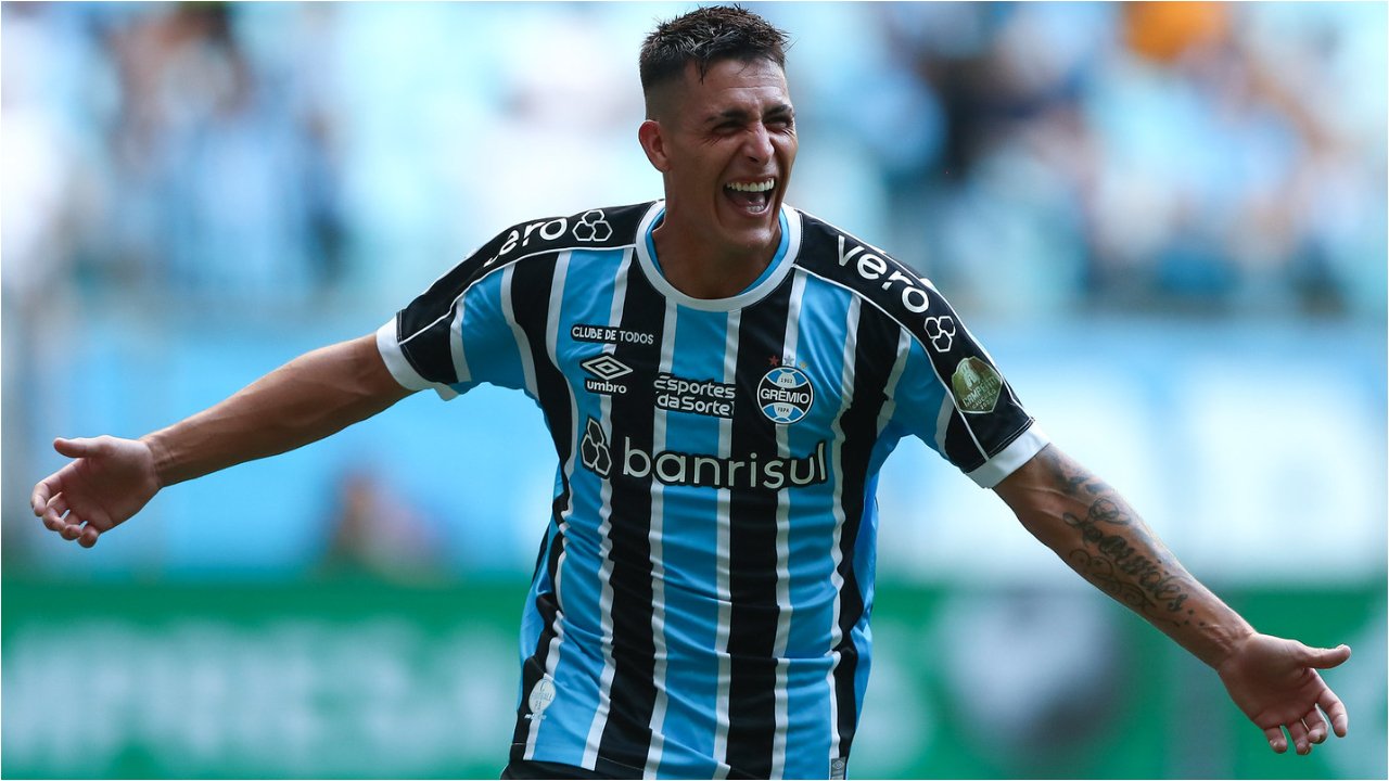 Pavón comemorando gol pelo Grêmio (foto: LUCAS UEBEL/GREMIO FBPA)