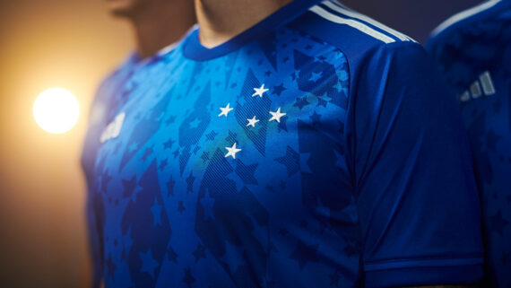 Camisa do Cruzeiro para 2024 (foto: Reprodução Flickr do Cruzeiro)
