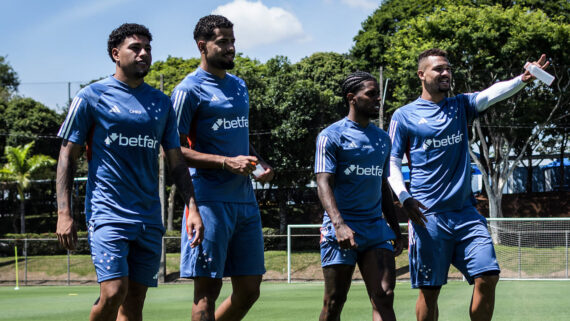 Jogadores do Cruzeiro em treinamento (foto: Gustavo Aleixo/Cruzeiro)