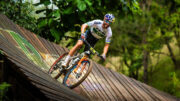 Henrique Avancini em competição de mountain bike (foto: @alemaosilvafotos)