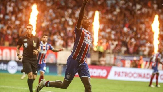 Jean Lucas comemorando gol (foto: Tiago Caldas/EC Bahia)