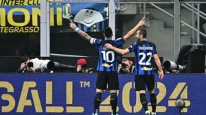 Inter vem de empate com o Napoli, mas segue plena na liderança do Italiano - Crédito: 