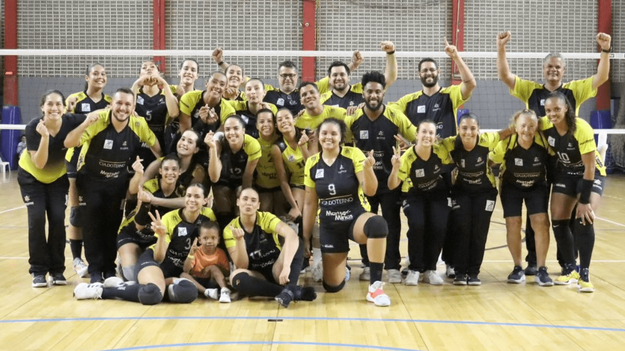 Jogadoras de vôlei do Mackenzie (foto: Reprodução/Instagram)