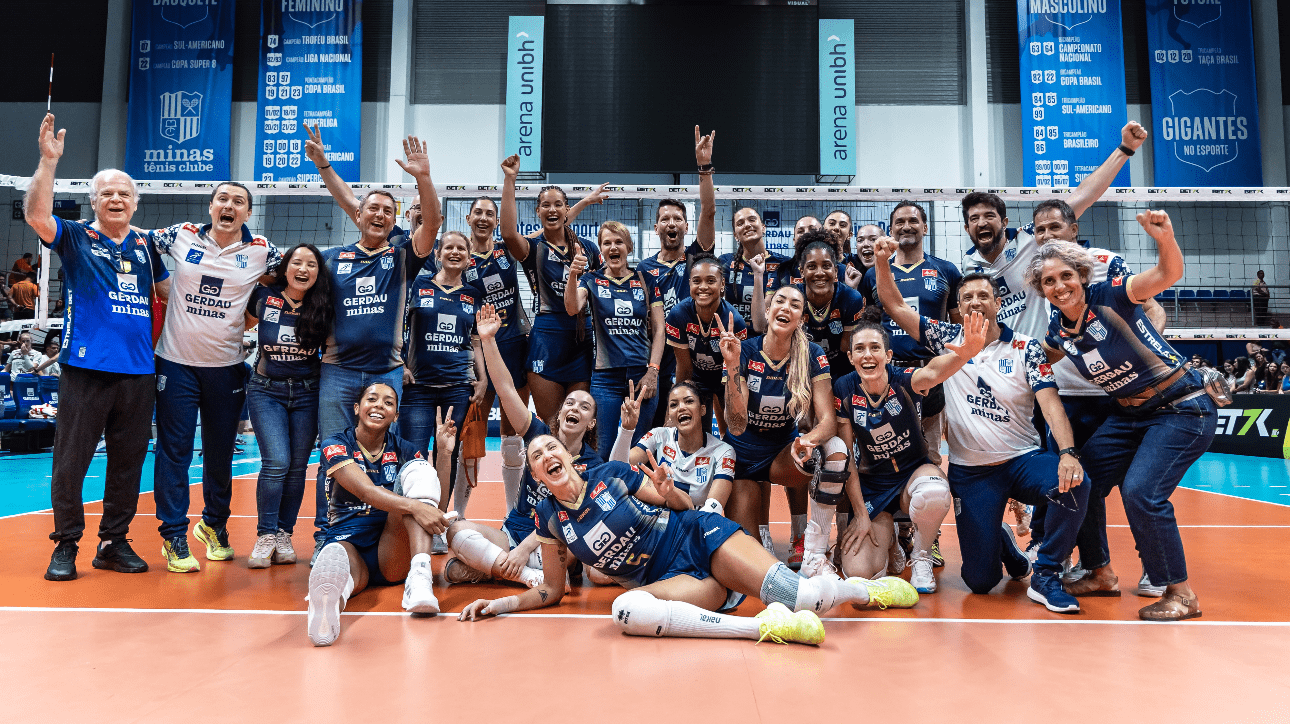 Jogadoras de vôlei do Minas (foto: Hedgard Moraes/MTC)
