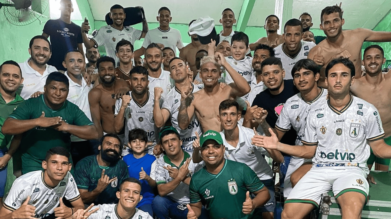Jogadores do Sousa-PB após vitória sobre o Petrolina (foto: Reprodução Instagram)