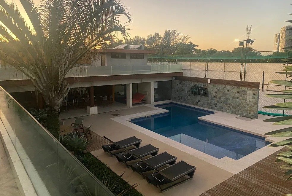 Mansão de bicheiro Bernardo Bello alugada para Erick Pulgar (foto: Reprodução)