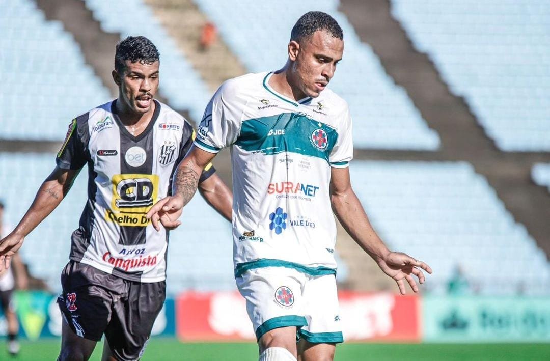 Ipatinga venceu Democrata duas vezes no Mineiro: 2 a 0, na primeira fase, e 4 a 3, na repescagem (foto: Eude Aerton/Ipatinga Futebol Clube)