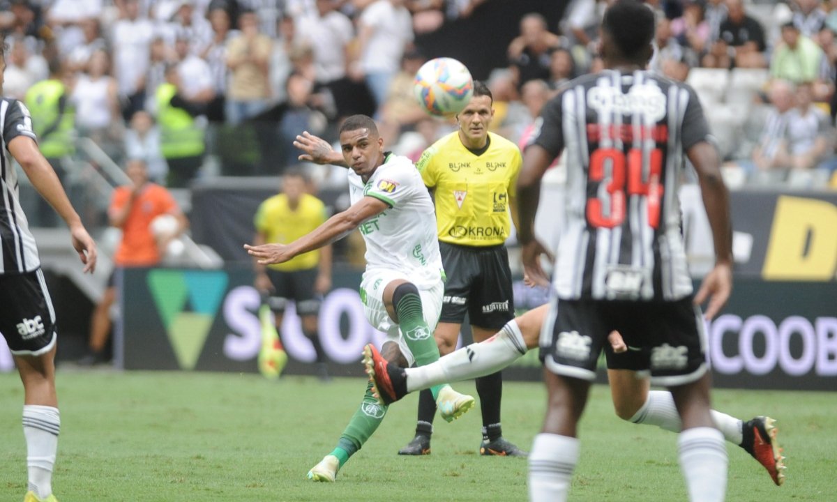 América em jogo na Arena MRV - (foto: Alexandre Guzanshe / EM DA PRESS)