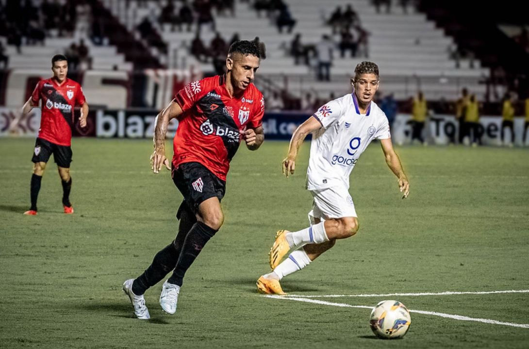Atlético-GO e Goiatuba pelo Campeonato Goiano (foto: Ingryd Oliveira/ACG)