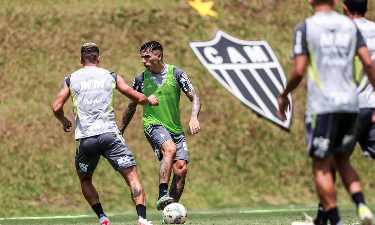 Jogadores do Atlético em treino na Cidade do Galo (foto: Pedro Souza/Atlético)