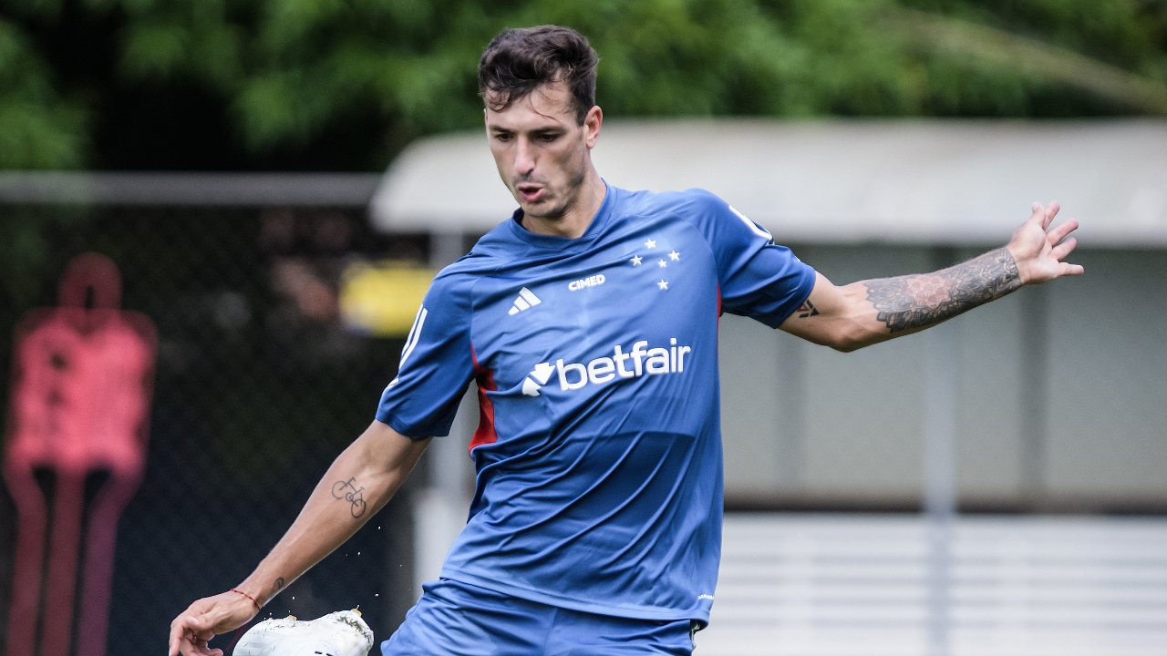 Juan Dinenno, centroavante do Cruzeiro (foto: Gustavo Aleixo/Cruzeiro)