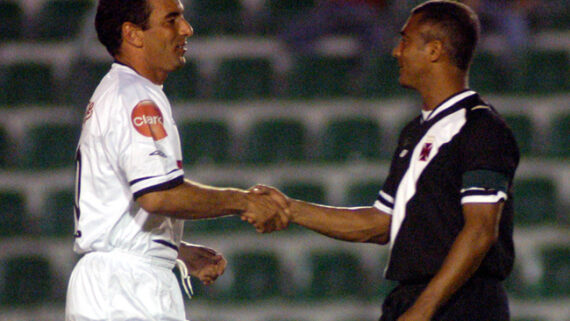 Edmundo e Romário (foto: Roberto Scola/Diário Catarinense)