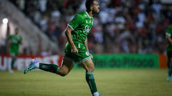 Gilberto marcou dois gols pelo Juventude contra o Guarany de Bagé (foto: Fernando Alves/Juventude)