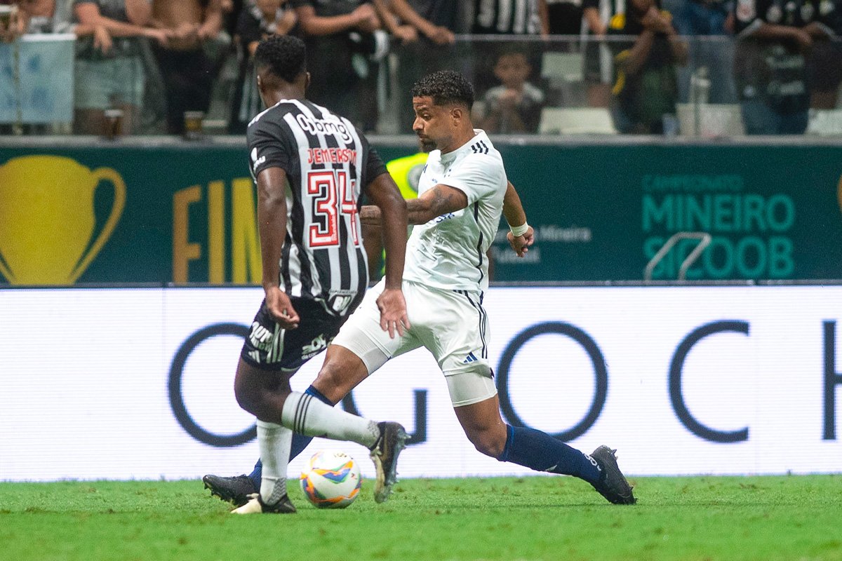 João Marcelo deu assistência para o gol de Dinenno (foto: Staff Images/Cruzeiro)