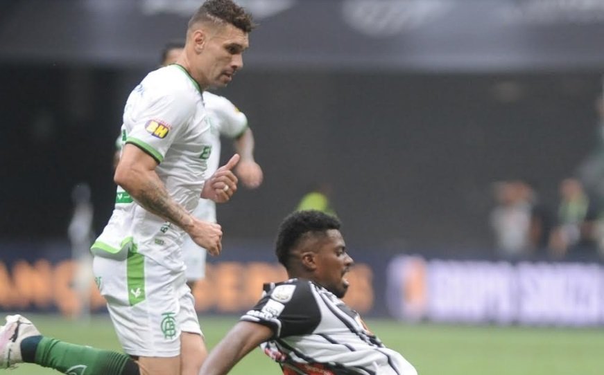 Moisés, volante (foto: Alexandre Guzanshe / EM DA PRESS)