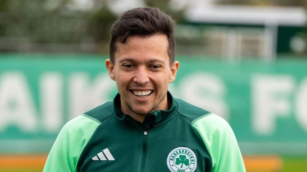 Bernard retornará ao Atlético no meio deste ano (foto: Panathinaikos/Divulgação)