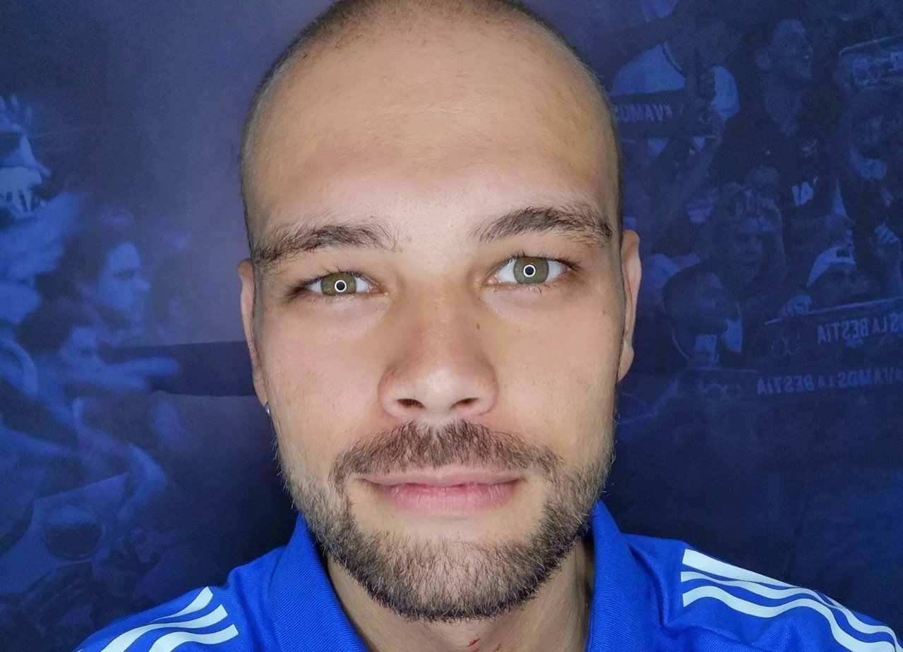 Diogo Medeiros, narrador cruzeirense (foto: Redes sociais Diogo Medeiros/Reprodução)