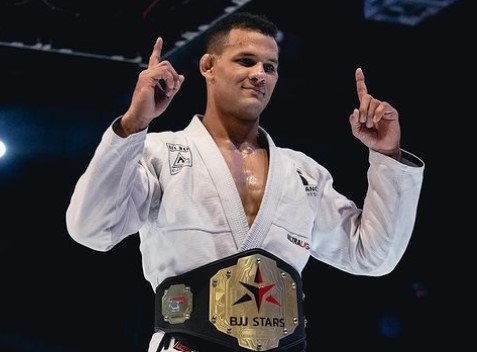 Fellipe Andrew (foto: Reprodução/Instagram Felipe Andrew)