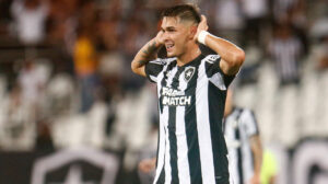 Mateo Ponte fez o primemiro gol com a camisa do Botafogo - Crédito: 