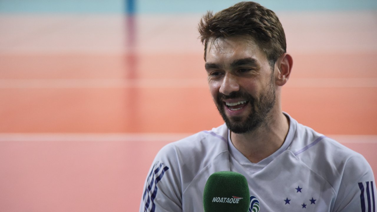 Lucão, central do Cruzeiro, em entrevista exclusiva ao No Ataque (foto: Gladyston Rodrigues/EM/D.A. Press)