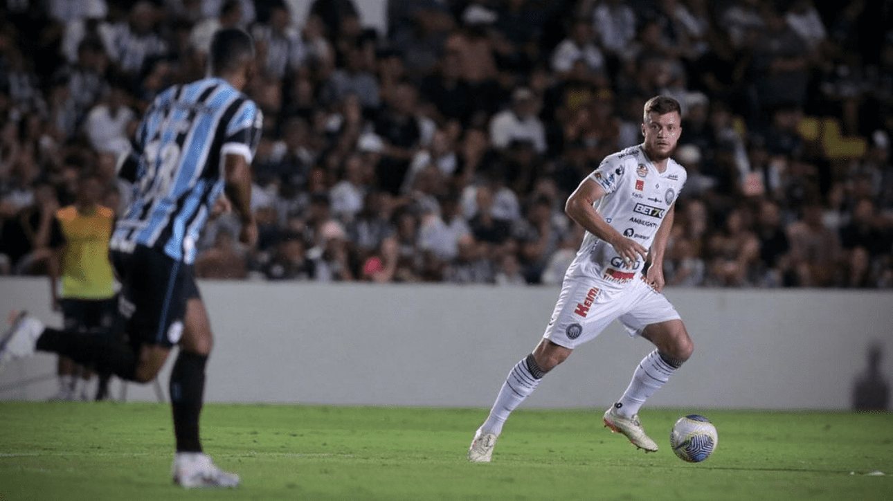 Jogadores de Grêmio e Operário, pela Copa do Brasil (foto: André Jonsson)