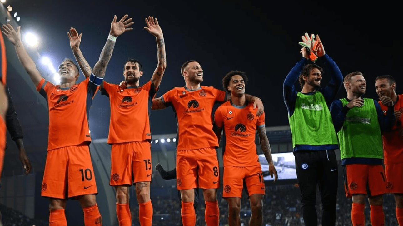 Jogadores da Inter comemorando vitória sobre Udinense, pelo Campeonato Italiano (foto: Reprodução/Instagram)