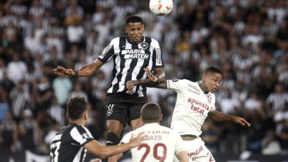 Junior Santos, do Botafogo (foto: Foto: Vítor Silva/Botafogo)