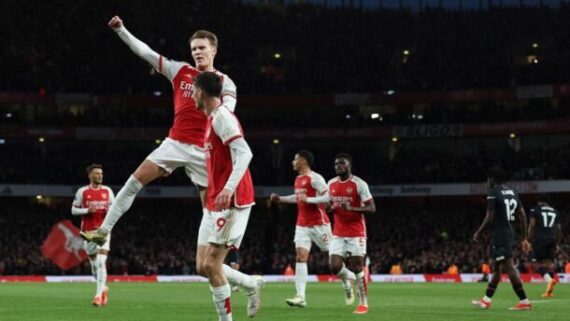 Arsenal (foto: Adrian Dennis/AFP via Getty Images)