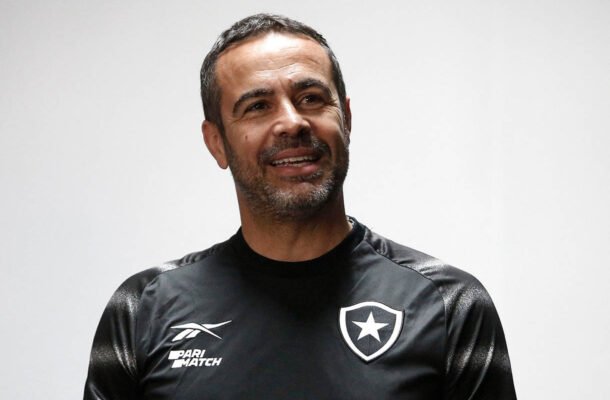 Artur Jorge, técnico do Botafogo - (foto: Vitor Silva/BFR)