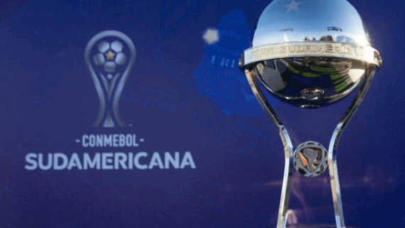 Troféu da Copa Sul-Americana (foto: Divulgação/Conmebol)
