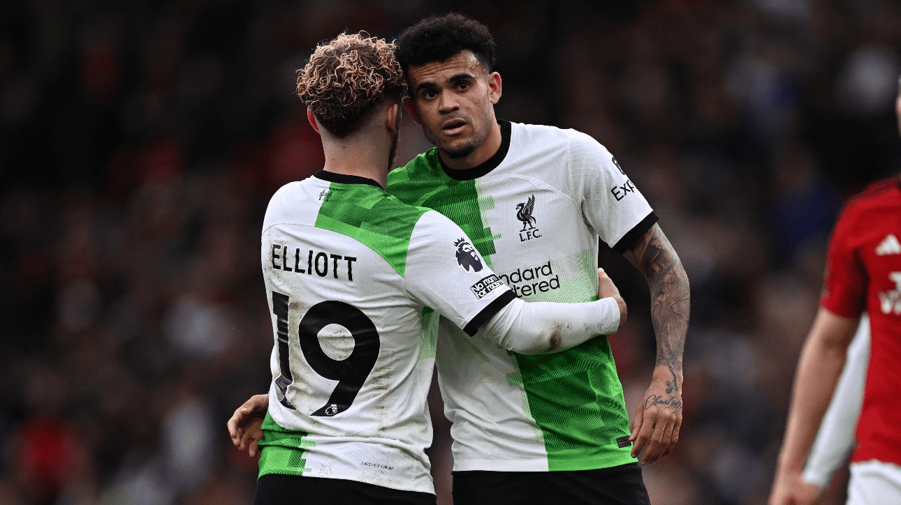 Harvey Elliot e Luis Diaz, jogadores do Liverpool (foto: Paul Ellis/AFP)