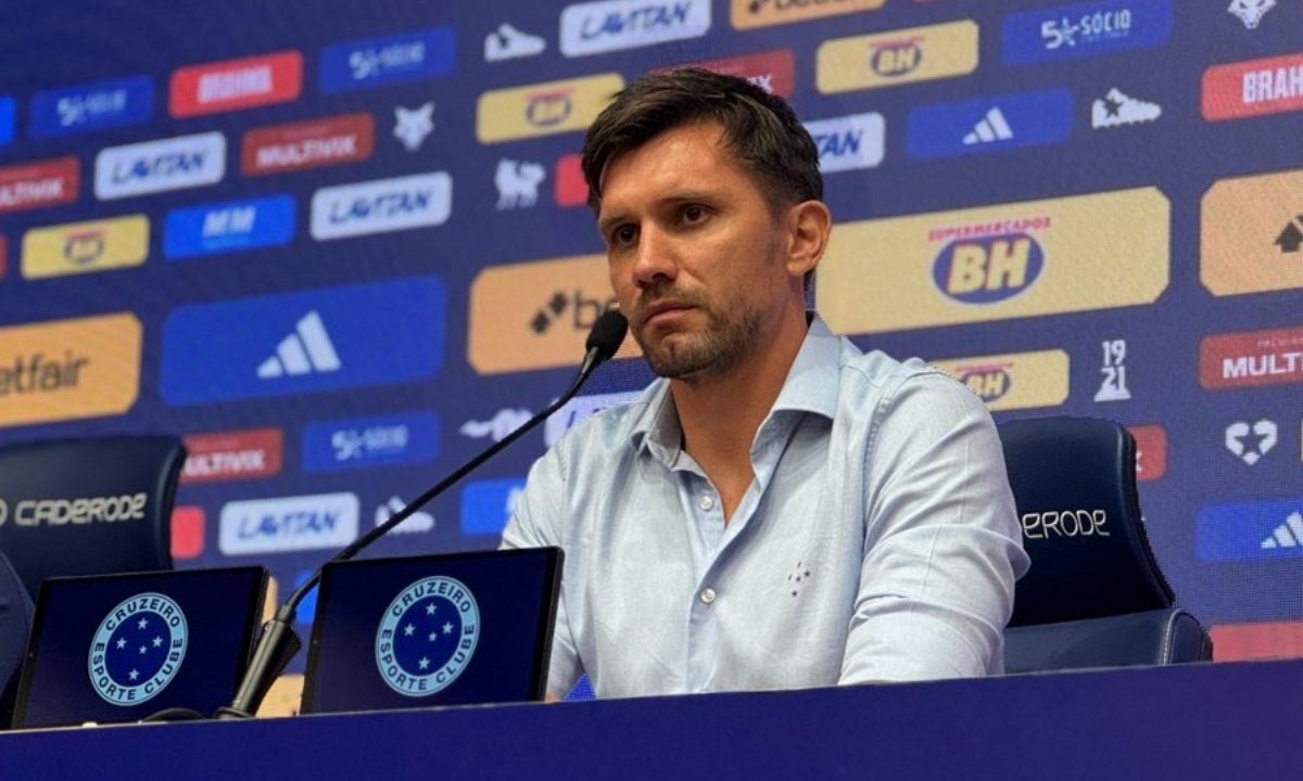 Paulo André em coletiva do Cruzeiro (foto: Gustavo Aleixo/Cruzeiro)