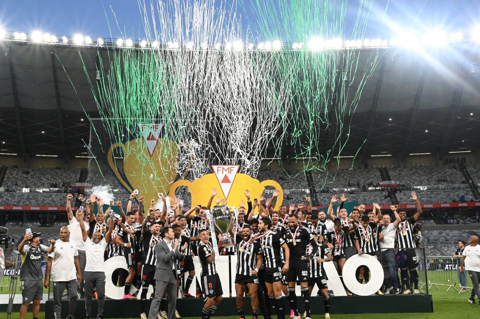 Jogadores do Atlético comemoram título do Mineiro (foto: Leandro Couri/EM/D.A Press)