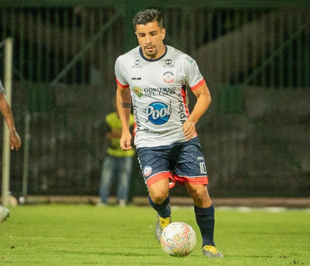 Sherman Cárdenas, meia do Alianza - (foto: Reprodução/Instagram)