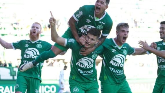 Chapecoense estreou na Série B com vitória sobre o Ituano (foto: Chapecoense/Divulgação)