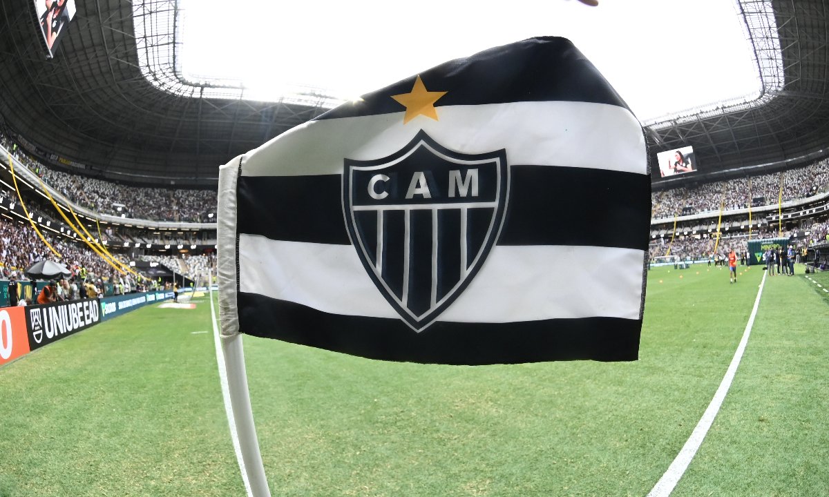 Bandeira do Atlético na Arena MRV (foto: Leandro Couri/EM/D.A Press)