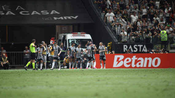 Atlético venceu o Cruzeiro na Arena MRV (foto: Leandro Couri/EM)