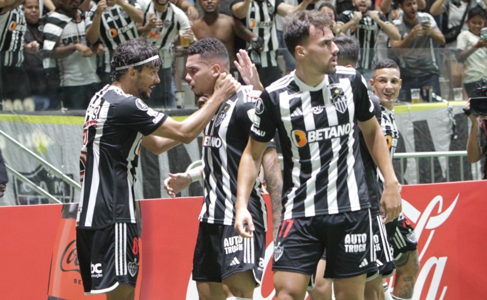 Atlético venceu o Rosario Central por 2 a 1 na Copa Libertadores, na Arena MRV (foto: Edésio Ferreira/EM/D.A Press)