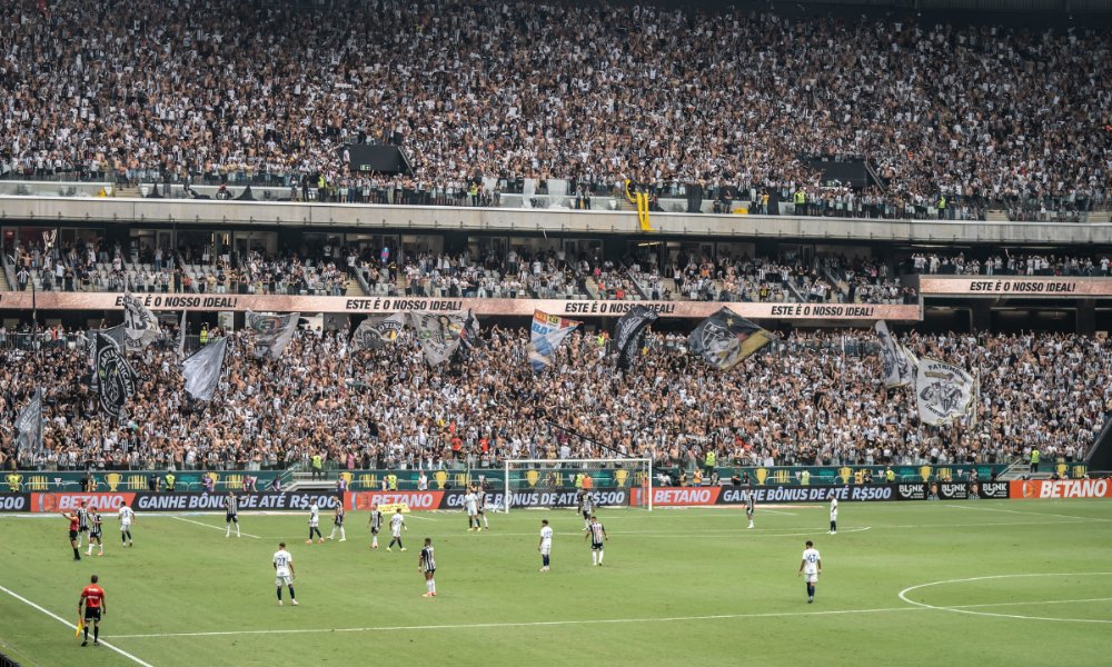 Torcedores do Atlético no clássico contra o Cruzeiro, na Arena MRV (foto: Pedro Souza/Atlético)