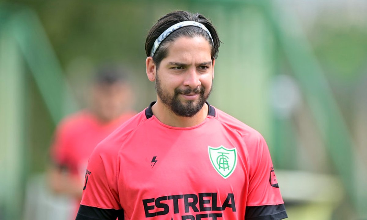 Benítez, meio-campista do América (foto: Mourão Panda/América)