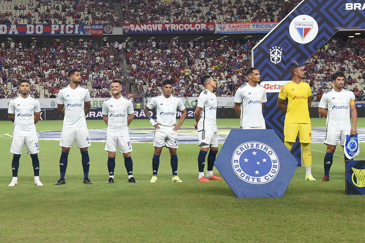 Cruzeiro empatou por 1 a 1 com o Fortaleza e manteve o 'Cinturão do Futebol Brasileiro' (foto: Gustavo Aleixo/Cruzeiro)