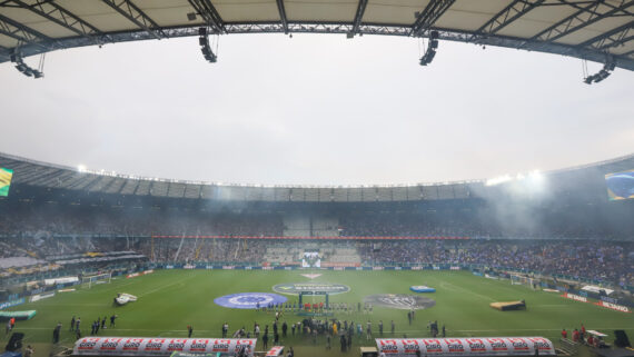 Cruzeiro x Atlético se enfrentaram pela última vez no Mineirão em 2022 (foto: Ramon Bitencurt/ FMF)