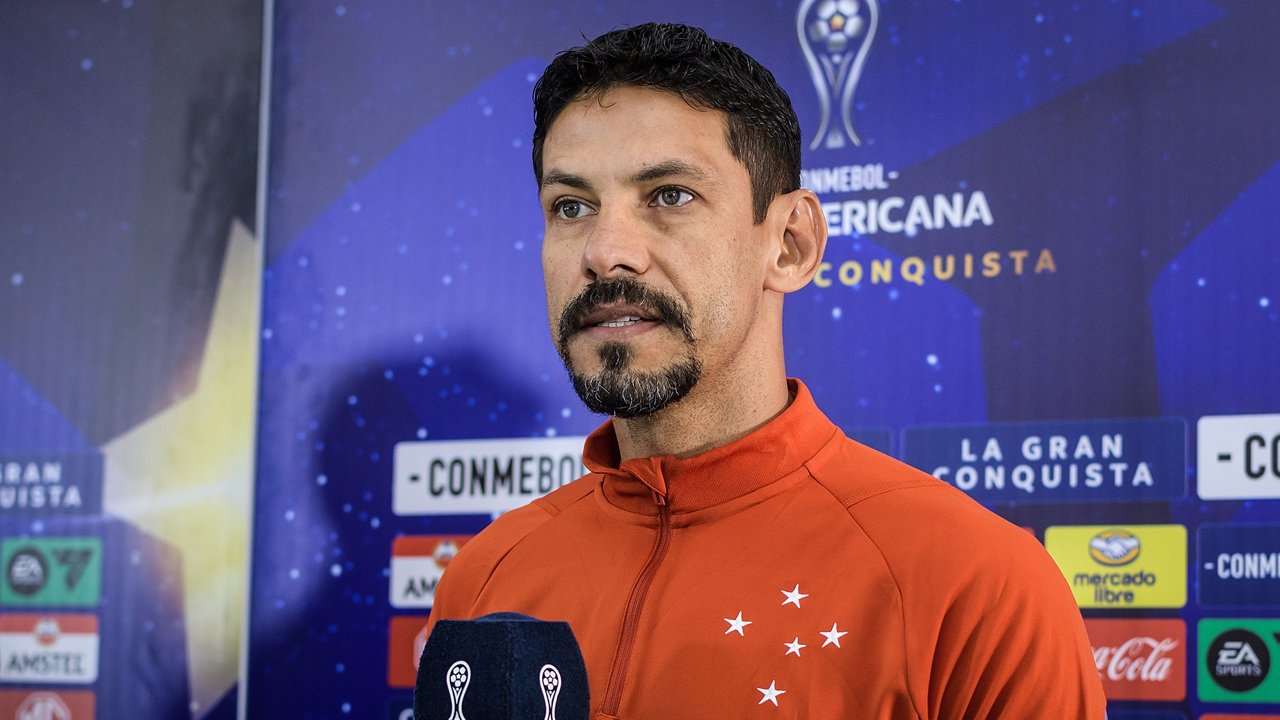 Moisés Moura, auxiliar do Cruzeiro (foto: Gustavo Aleixo/Cruzeiro)