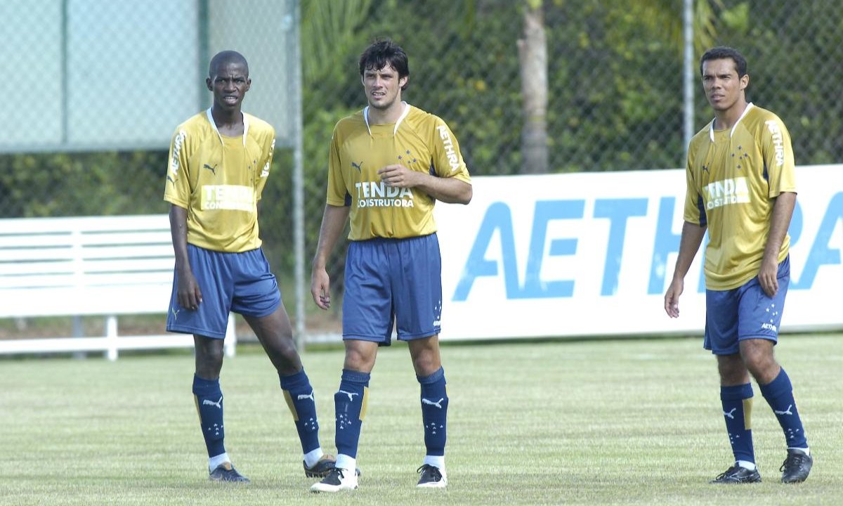 Fabrício, ex-volante do Cruzeiro (foto: Paulo Filgueiras/Estado de Minas - 11/2/08)