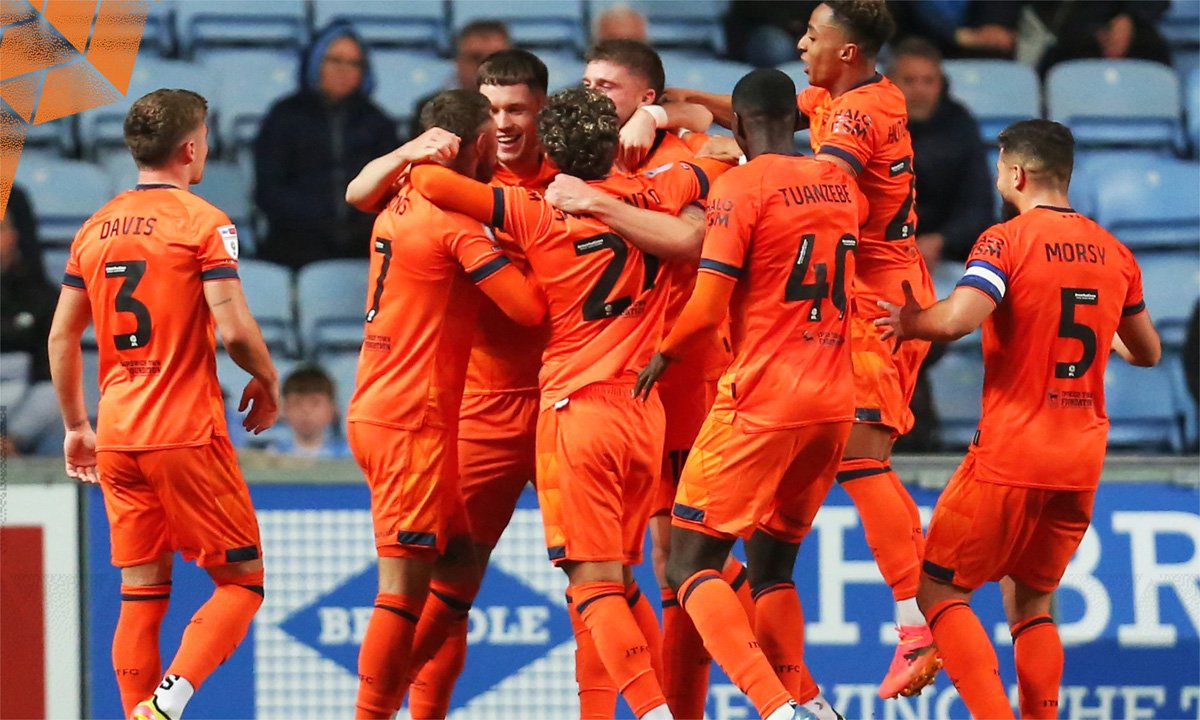 Ipswich Town está perto de retornar à elite do Campeonato Inglês (foto: Ipswich Town/Divulgação)