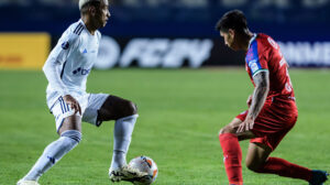 Cruzeiro, de Matheus Pereira, empatou com Unión La Calera, no Chile, pela Sul-Americana - Crédito: 