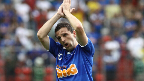 Walter Montillo anotou 36 gols e 36 assistências em 122 jogos pelo Cruzeiro (foto: Rodrigo Clemente/EM/D.A Press)
